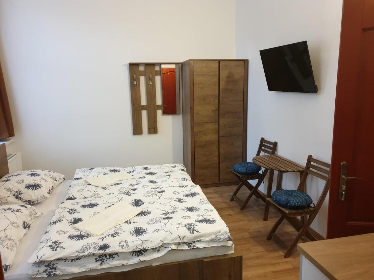 Guest House Orczy Park Budapest Extérieur photo