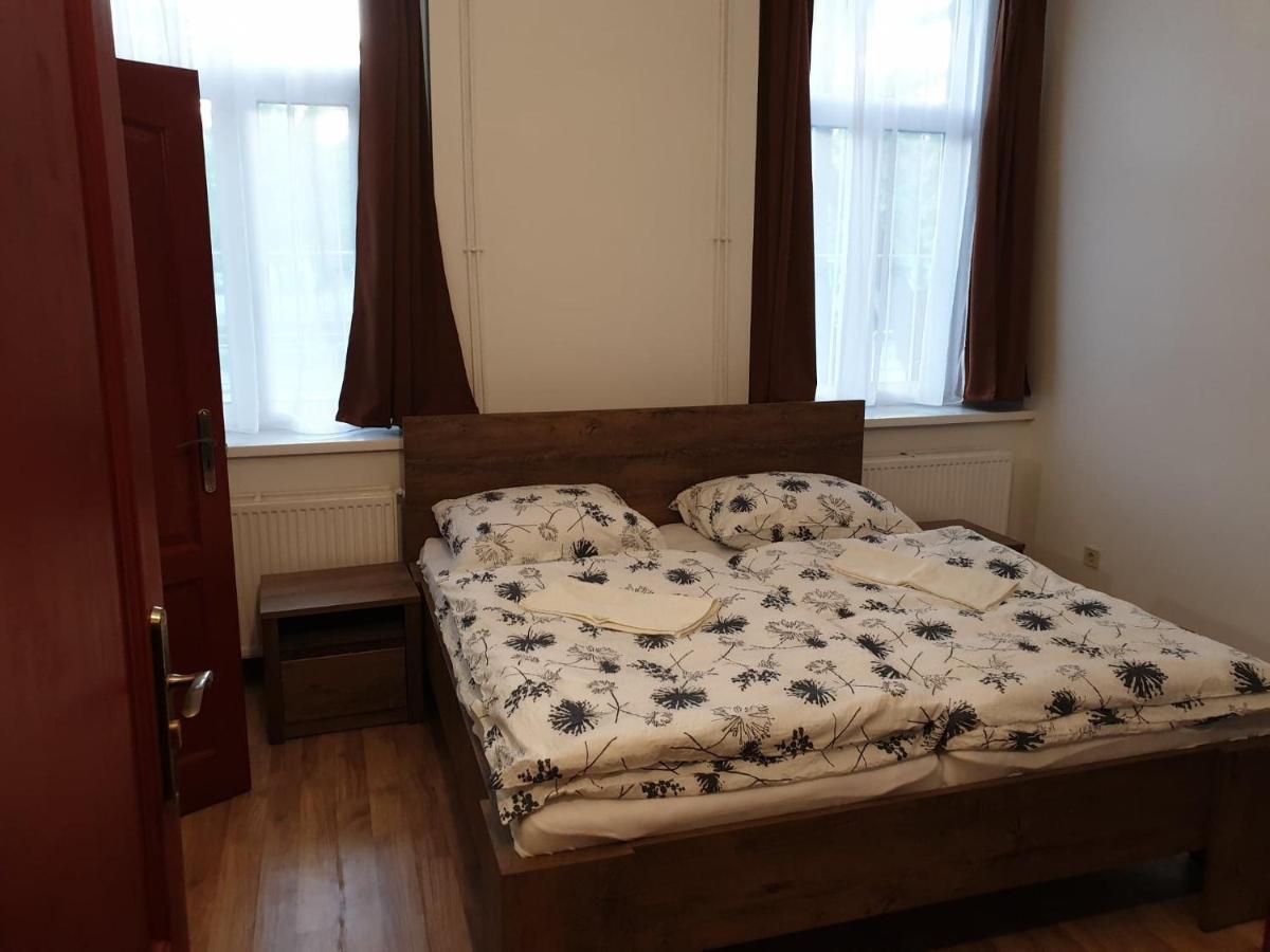 Guest House Orczy Park Budapest Extérieur photo