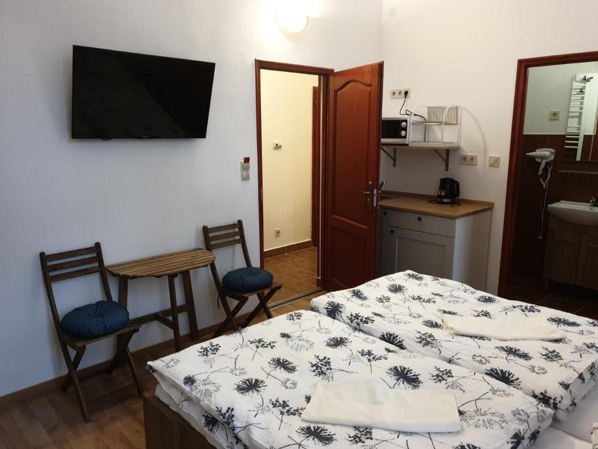 Guest House Orczy Park Budapest Extérieur photo